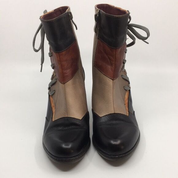 L'Artiste By Spring Step Mia Booties Boots Patchwork Corset Zip Size 36 US 5.5-6 - Picture 4 of 17